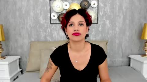 Mariana online show from 03-06-25, 01:57