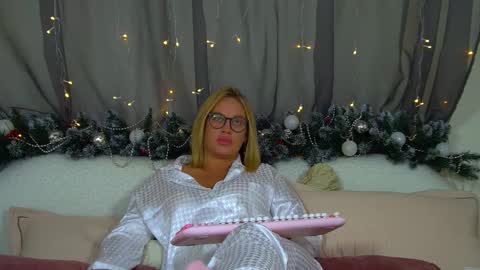 Maria online show from 12-03-25, 06:54