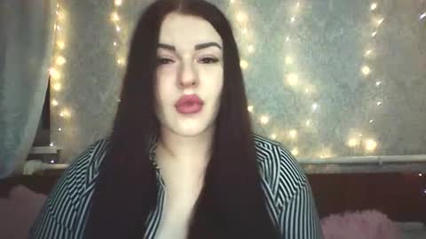 mariangloom online show from 04-07-26, 08:20