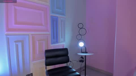 Marianne  online show from 11-13-25, 08:30