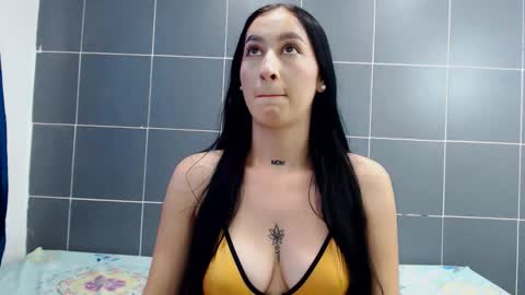 Mariangel online show from 10-16-25, 08:10