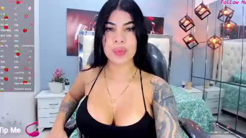 Snapshot of mariansexx chatting on 07-19-26, 12:53 Marian Sexy online show from 07-19-26, 12:53