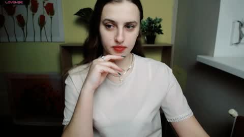 Snapshot of mariatess_ chatting on 01-06-25, 11:18 Mariia online show from 01-06-25, 11:18