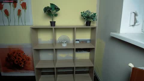 Snapshot of mariatess_ chatting on 01-20-25, 06:21 Mariia online show from 01-20-25, 06:21