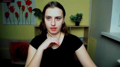 Snapshot of mariatess_ chatting on 02-10-25, 09:47 Mariia online show from 02-10-25, 09:47
