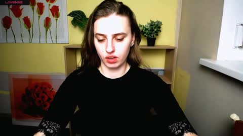 Snapshot of mariatess_ chatting on 03-08-25, 12:52 Mariia online show from 03-08-25, 12:52