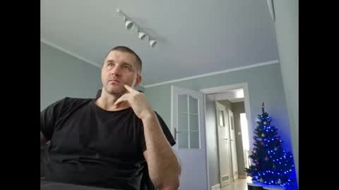 maribor5879 online show from 01-11-25, 10:08