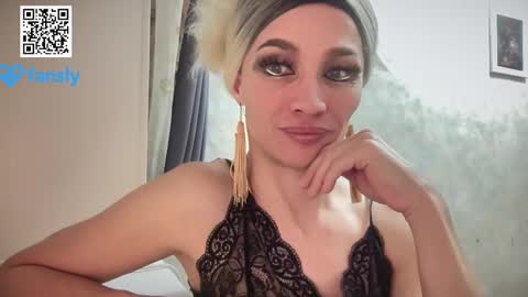 Snapshot of maridekoks chatting on 01-14-25, 10:44 Mari online show from 01-14-25, 10:44