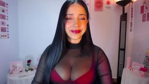 Snapshot of marie_daved chatting on 07-07-26, 03:42 Nicolle online show from 07-07-26, 03:42
