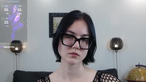 Marie Fitch online show from 11-25-25, 02:11