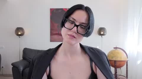 Marie Fitch online show from 06-25-26, 05:12