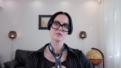 Marie Fitch online show from 07-01-26, 04:03