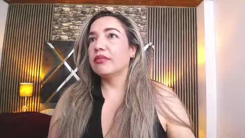 marie_hss online show from 03-22-26, 02:37