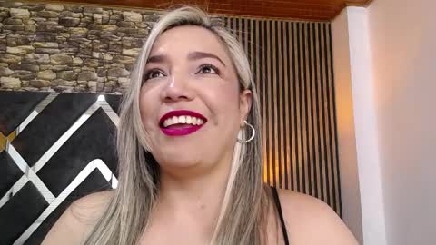 marie_hss online show from 04-06-26, 08:54