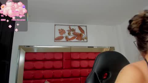 Mariee online show from 03-20-26, 06:57