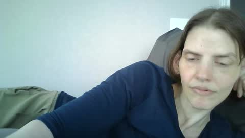 Snapshot of mariejojo chatting on 05-04-26, 02:46 Mariejojo online show from 05-04-26, 02:46