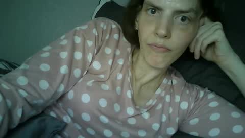 Snapshot of mariejojo chatting on 05-05-26, 10:51 Mariejojo online show from 05-05-26, 10:51