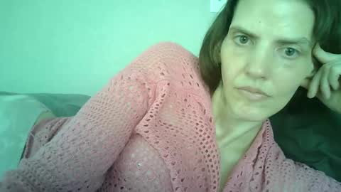 Snapshot of mariejojo chatting on 06-04-26, 02:01 Mariejojo online show from 06-04-26, 02:01