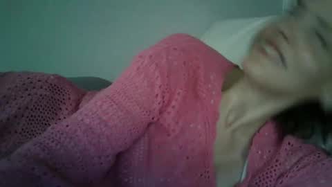 Snapshot of mariejojo chatting on 06-09-26, 01:23 Mariejojo online show from 06-09-26, 01:23