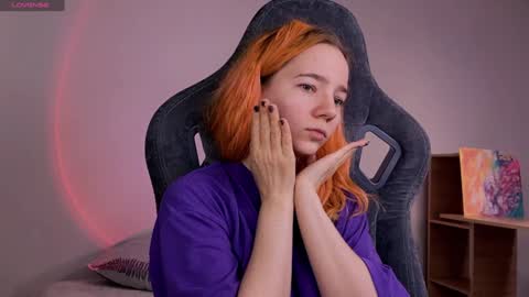 Mariel Gold online show from 01-24-25, 03:34