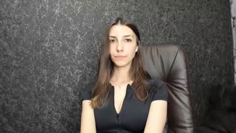 Snapshot of marielleanker chatting on 09-09-25, 12:59 marielleanker online show from 09-09-25, 12:59