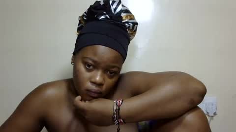 Snapshot of marielove51 chatting on 06-28-26, 11:00 Marie online show from 06-28-26, 11:00