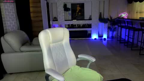 mariemlui online show from 07-06-26, 02:25