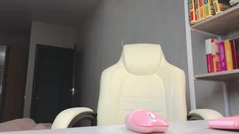 Marietta online show from 11-03-25, 01:45