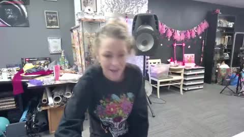 Marie Ann Waters online show from 01-05-25, 10:50