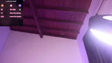 Mariana Hasper online show from 12-15-25, 06:50