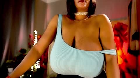 Snapshot of mariicha chatting on 01-26-25, 09:40 Nikita - Scroll down and read my bio please. New Pictures in Bio online show from 01-26-25, 09:40