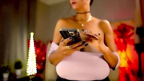 Nikita - Scroll down and read my bio please. New Pictures in Bio online show from 04-26-26, 07:06