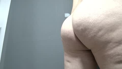 Mario online show from 12-18-25, 10:10