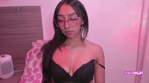 Luna Dulk online show from 02-25-25, 06:36