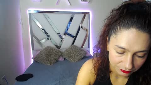 Snapshot of marilynetthan chatting on 12-28-24, 01:06 marilynetthan online show from 12-28-24, 01:06