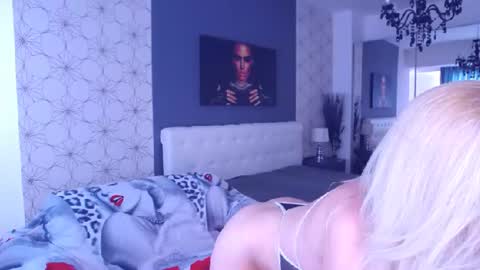 Mary Mais online show from 06-28-26, 07:25