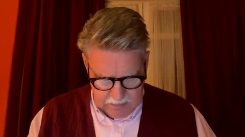 Snapshot of marin50 chatting on 09-25-25, 12:14 marin50 online show from 09-25-25, 12:14