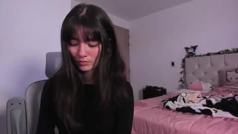 Snapshot of marin_kitoko chatting on 09-24-25, 10:35 Marin kitoko online show from 09-24-25, 10:35