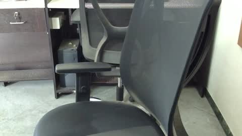 Snapshot of marinavine chatting on 12-25-24, 04:12 The SHY UncutBoy online show from 12-25-24, 04:12