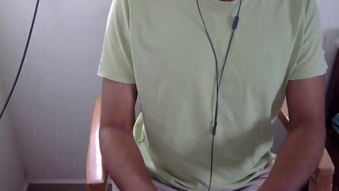 Snapshot of marinavine chatting on 12-28-24, 05:44 The SHY UncutBoy online show from 12-28-24, 05:44