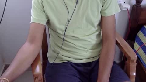 Snapshot of marinavine chatting on 09-13-25, 09:53 The SHY UncutBoy online show from 09-13-25, 09:53