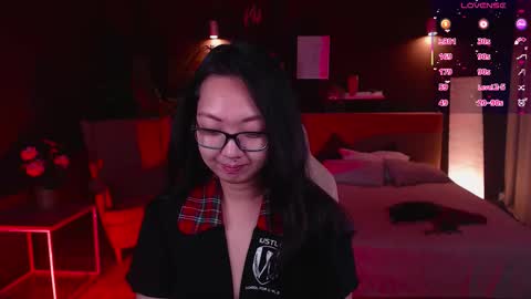 Marine  online show from 09-19-25, 02:07