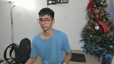 Snapshot of marioandmia chatting on 01-04-25, 11:59 marioandmia online show from 01-04-25, 11:59