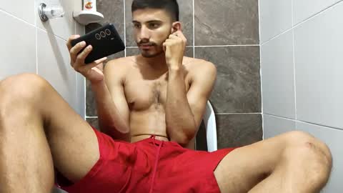 Snapshot of mariobrosss517470 chatting on 06-10-26, 07:35 mariobrosss517470 online show from 06-10-26, 07:35
