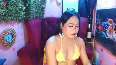 LEAH online show from 03-05-25, 04:45