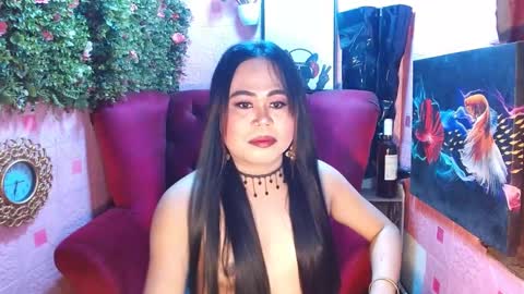 LEAH online show from 03-09-25, 09:36