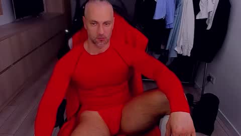 Snapshot of marismuscle chatting on 05-19-26, 06:31 MarisMuscle online show from 05-19-26, 06:31