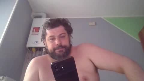 Snapshot of mark2985555 chatting on 04-13-26, 11:27 mark2985555 online show from 04-13-26, 11:27
