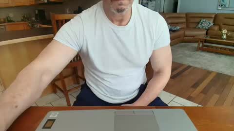 Mark online show from 02-24-25, 04:04