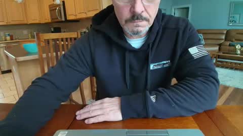 Mark online show from 03-02-25, 03:16